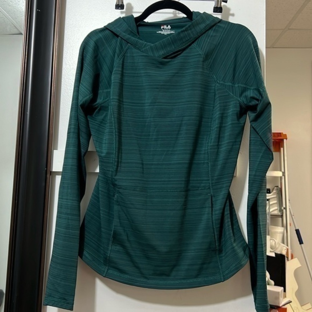 Fila athletic hoodie, green size medium